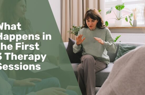 Client speaking with a therapist during an initial therapy session in NYC, representing what to expect in the first three therapy sessions.